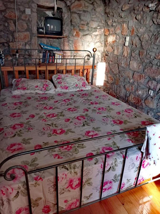 Traditional Stone House In Chios Villa Chios Island Bagian luar foto